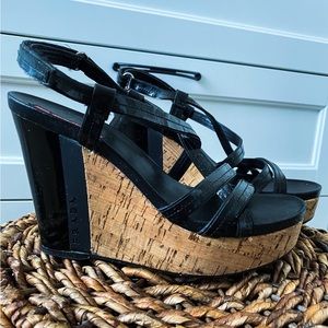BLACK PRADA VINTAGE PLATFORM SANDAL